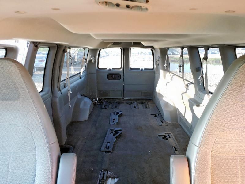 2016 Chevrolet Express G3500 LT