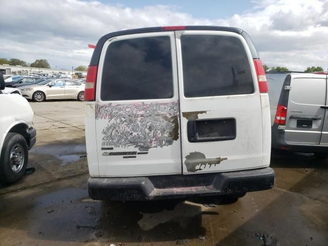 2011 Chevrolet Express G2500