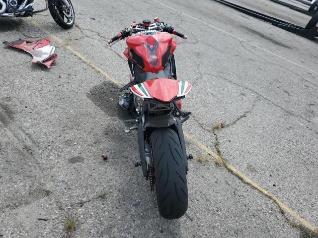 2015 Ducati Superbike 899 Panigale
