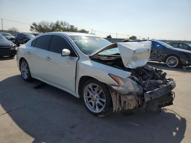 2014 Nissan Maxima S
