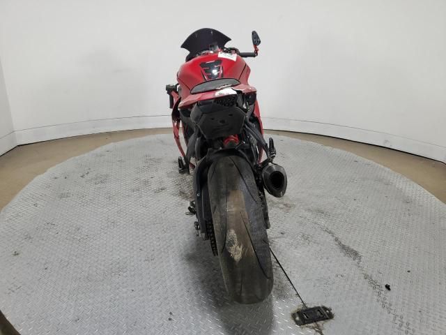 2013 Kawasaki ZX1000 J