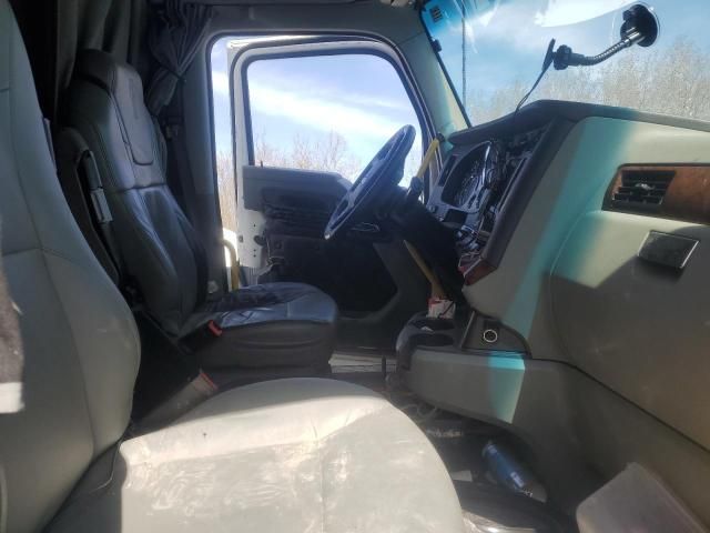 2021 Kenworth T680 Semi Truck