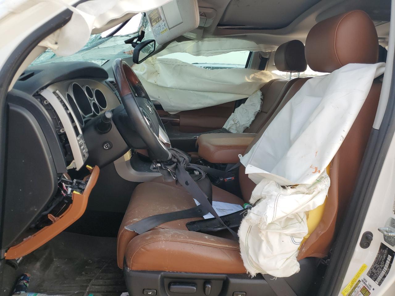 2016 Toyota Sequoia Platinum