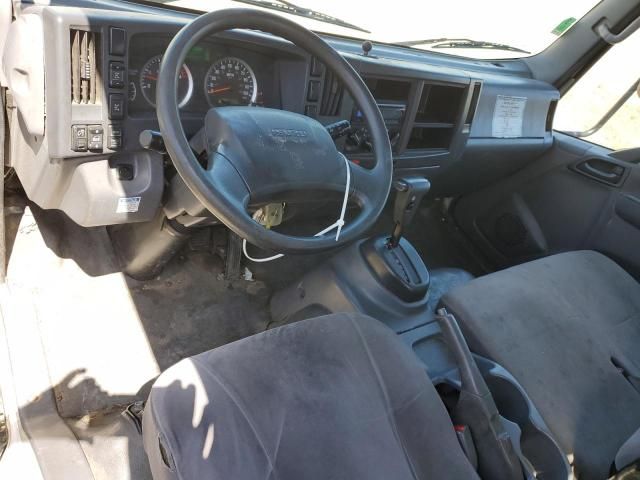 2017 Isuzu NRR