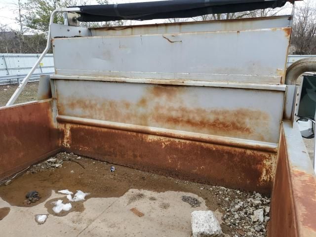1995 International 4900 Dump Truck