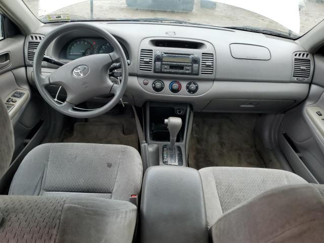 2002 Toyota Camry le