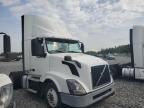2016 Volvo VNL Semi Truck