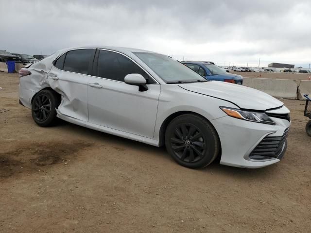 2022 Toyota Camry LE