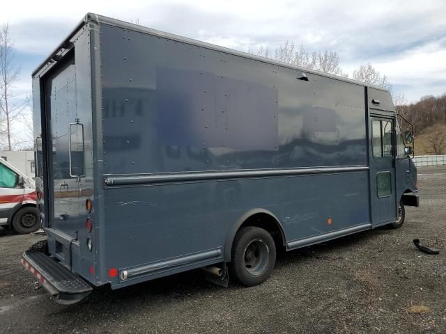 2019 Ford Econoline E450 Super Duty Commercial STR