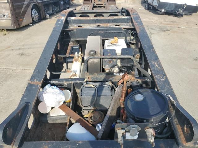 2007 Fontaine Lowboy Equipment Trailer