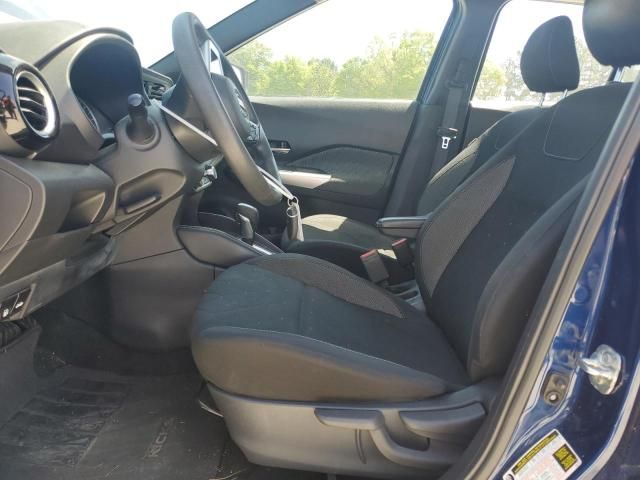 2020 Nissan Kicks SV