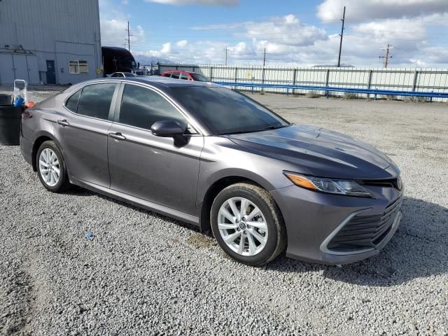 2024 Toyota Camry LE