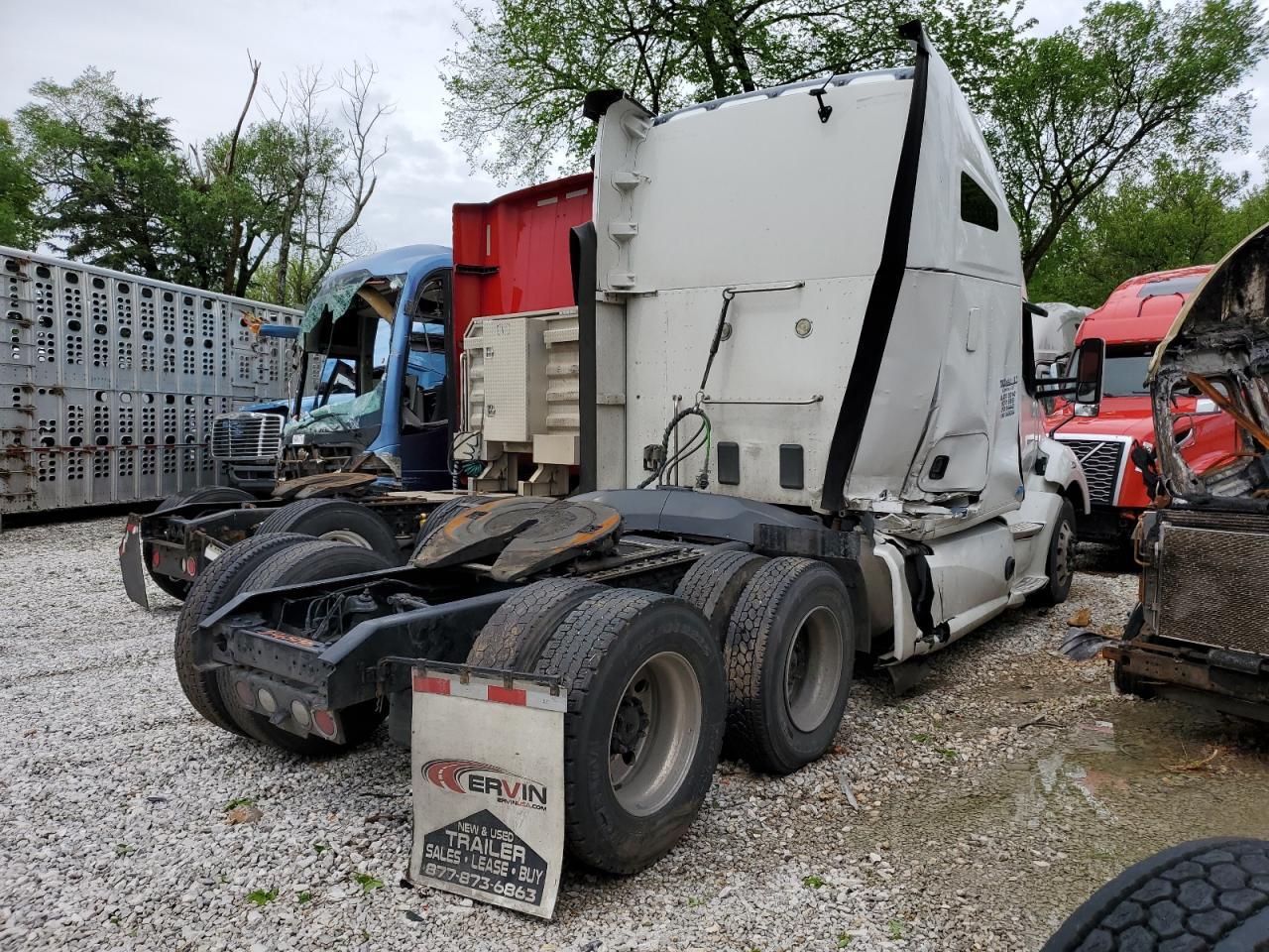 2020 Kenworth T680 Semi Truck