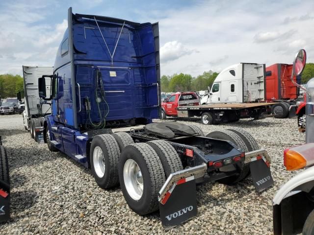 2018 Volvo VNL Semi Truck
