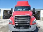 2019 Freightliner Cascadia 126