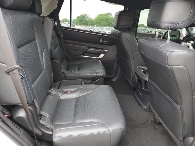 2023 Toyota Sequoia SR5