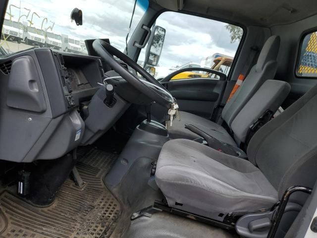 2017 Isuzu NRR
