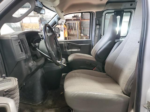 2023 GMC Savana G2500