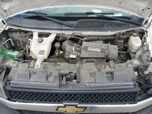 2018 Chevrolet Express G2500