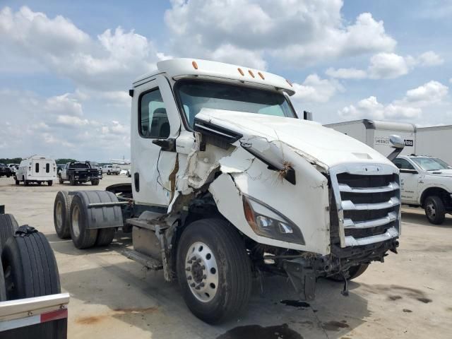 2023 Freightliner Cascadia 126 Semi Truck