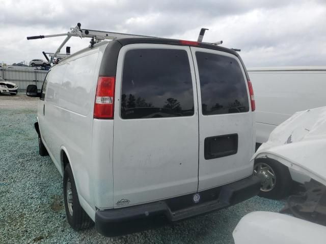 2020 Chevrolet Express G2500