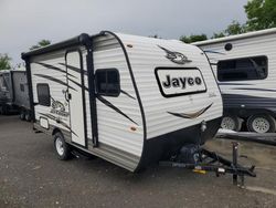 Salvage trucks for sale at Cahokia Heights, IL auction: 2018 Jayco JAY Flight