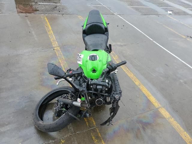2022 Kawasaki EX650 N