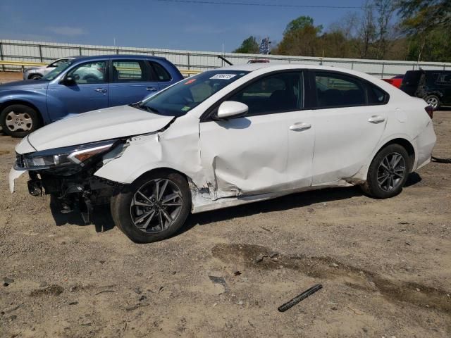 2024 KIA Forte LX