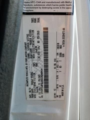 2011 Ford Econoline E450 Super Duty Cutaway Van