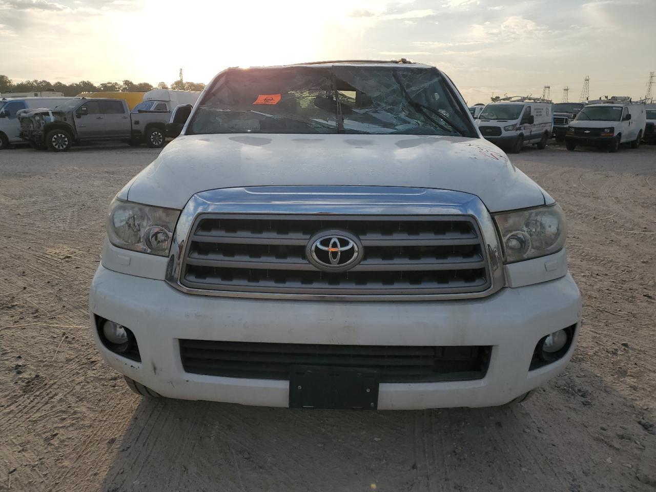 2016 Toyota Sequoia Platinum