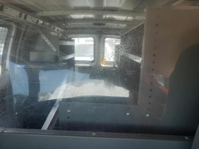 2013 Chevrolet Express G2500