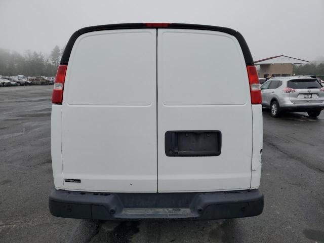 2022 Chevrolet Express G2500