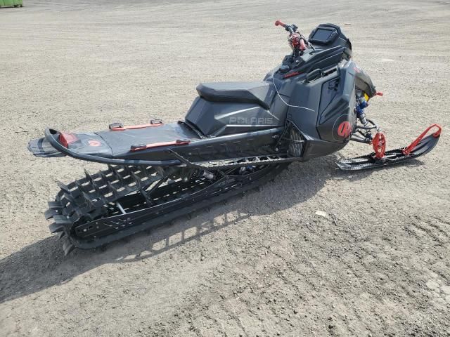 2023 Polaris 900 RMK