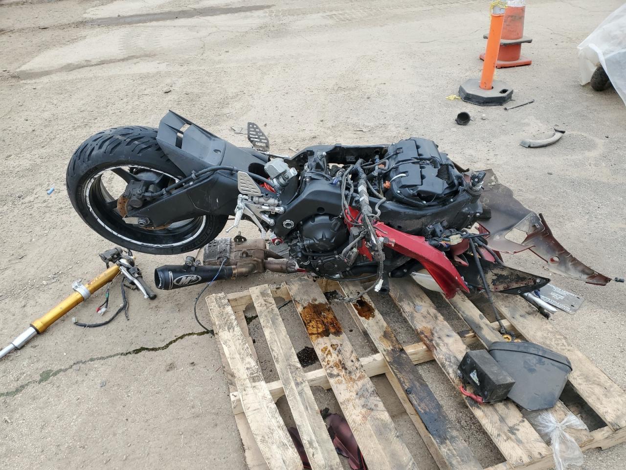 2007 Yamaha YZFR6 L