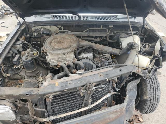 1991 Mazda B2200 Cab Plus
