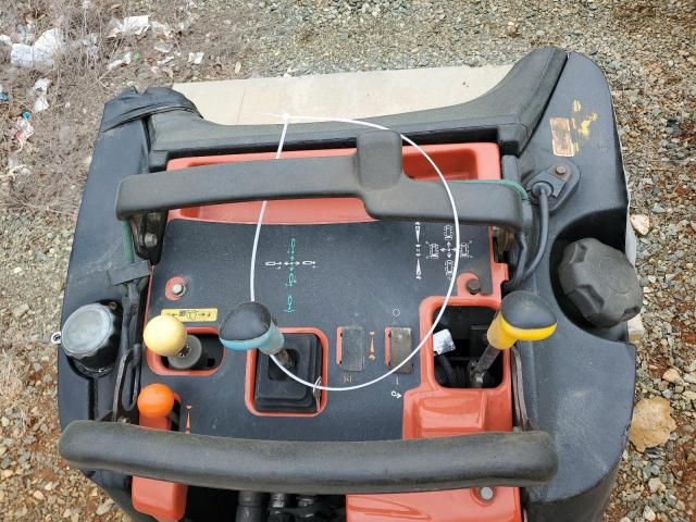 2013 Ditchwitch 2013 Ditch Witch Zahn R300 Compact Utility Loader