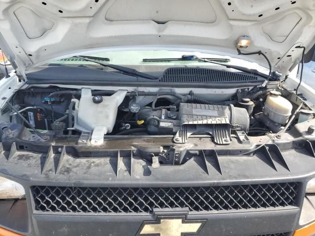2017 Chevrolet Express G2500