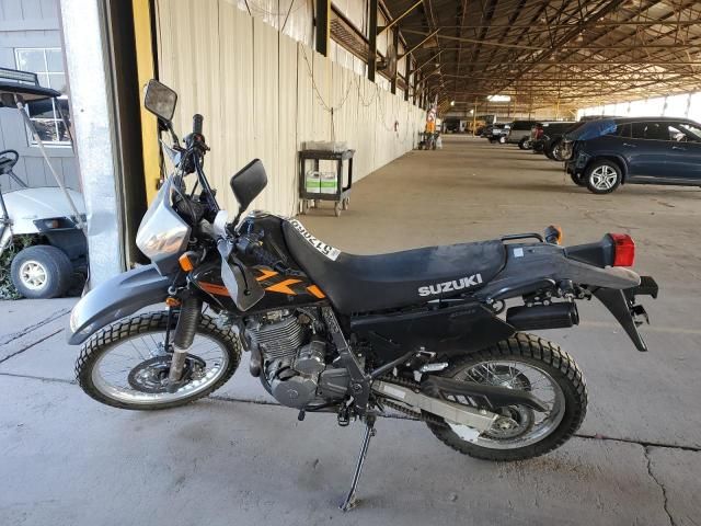 2025 Suzuki DR650 SE