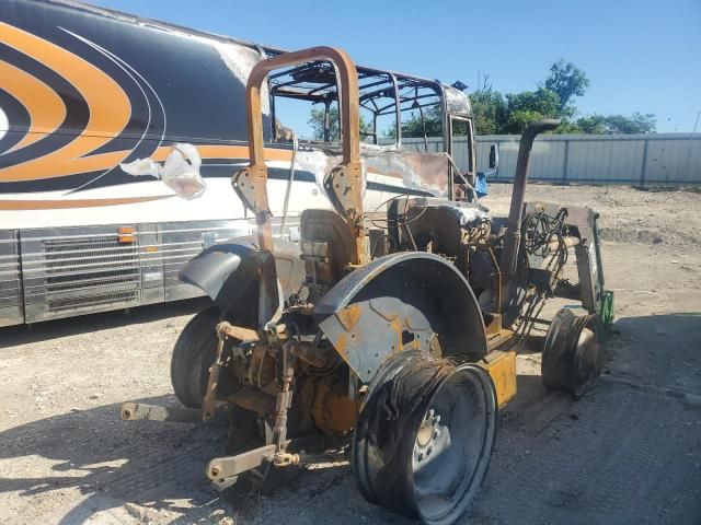 2022 John Deere 5045E Tractor