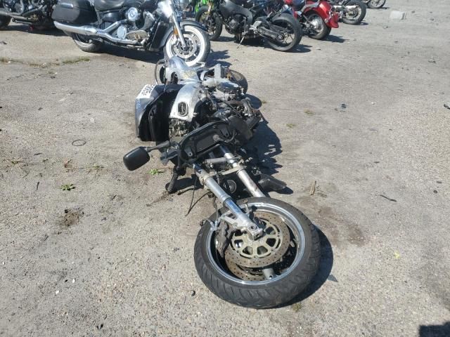 2000 Suzuki GSX1300 R