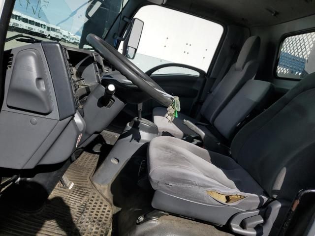 2017 Isuzu NRR