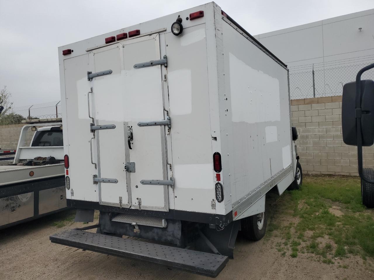 2015 GMC Savana Delivery Van