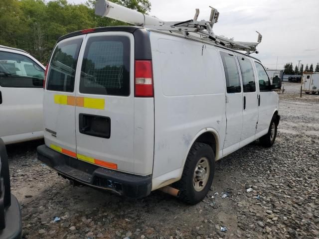 2013 Chevrolet Express G2500