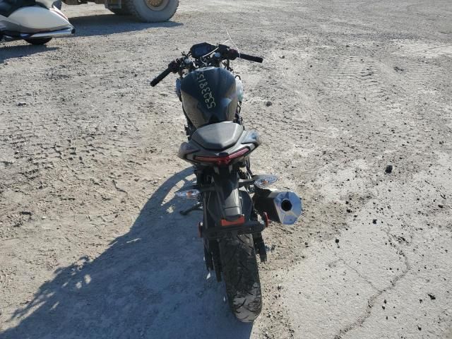 2025 Kawasaki EX500
