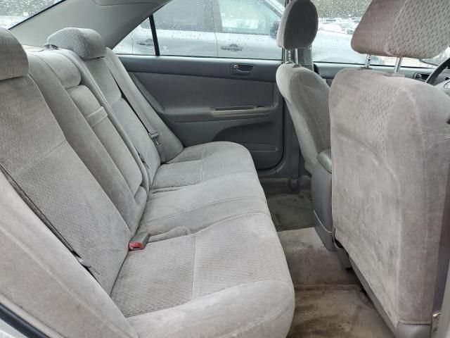 2002 Toyota Camry le