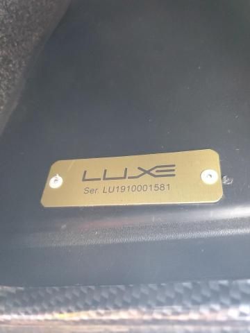 2019 Luxe Golf Cart