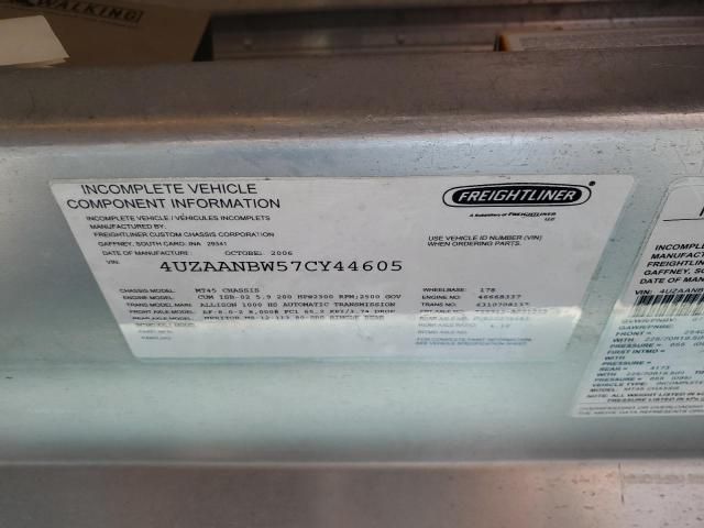 2007 Freightliner Chassis M Line WALK-IN Van