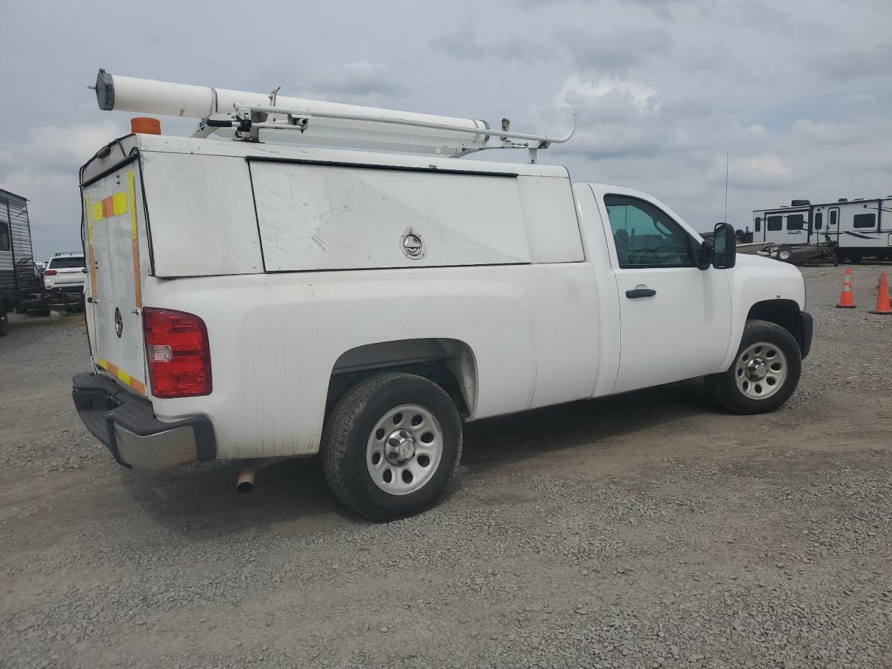 2013 Chevrolet Silverado C1500