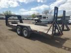 2000 Pjtm 2000 PJ Trailer Equipment Trailer