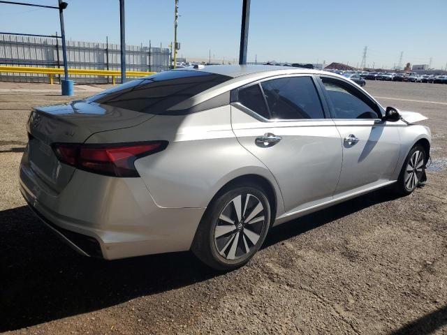 2022 Nissan Altima SV